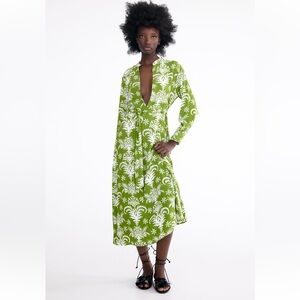 Zara printed dress in Green